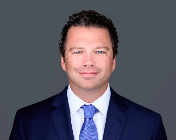 Professional corporate executive headshot example 2 - Main Line photography by Images by IBA
