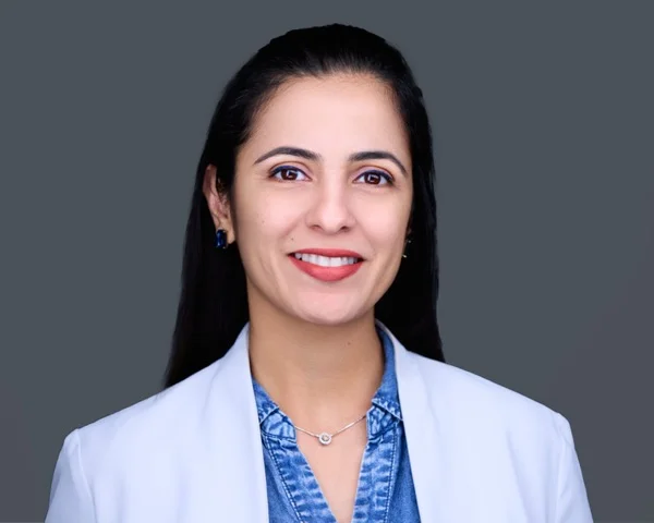 Professional corporate executive headshot example 3 - Main Line photography by Images by IBA